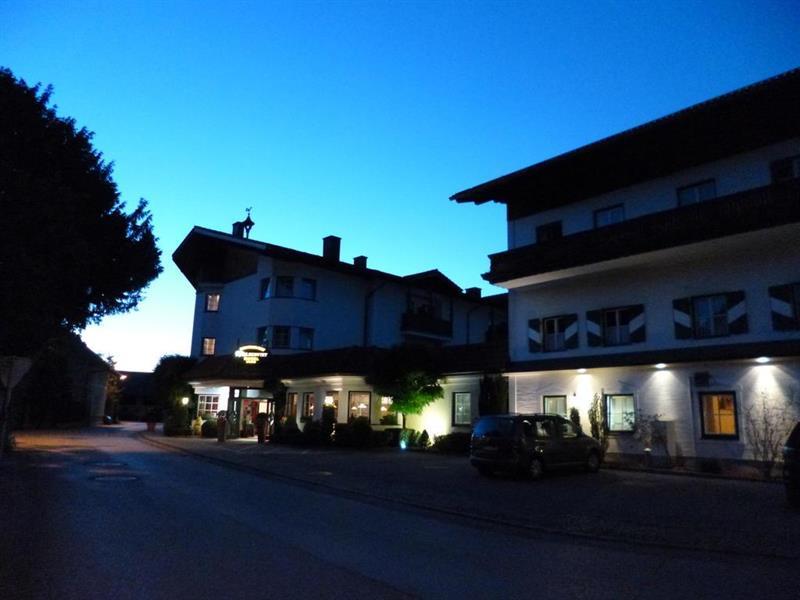 Hotel Walserwirt Екстер'єр фото